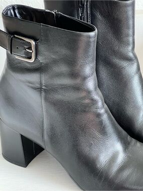 Naturalizer Black Leather Block Heel Ankle Boots with Buckle